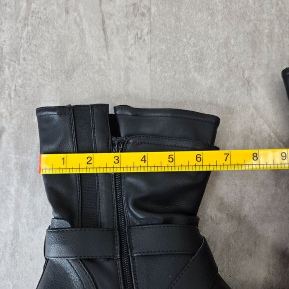 Torrid Moto Boots 9.5 Wide Fit Black Buckle Biker Grunge Western Slouchy Bootie - Picture 5 of 13
